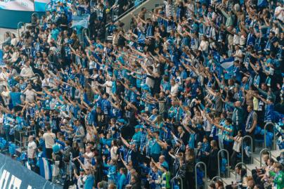 Болельщики на матче «Зенит» — «Спартак»