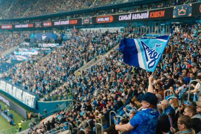 Болельщики на матче «Зенит» — «Спартак»