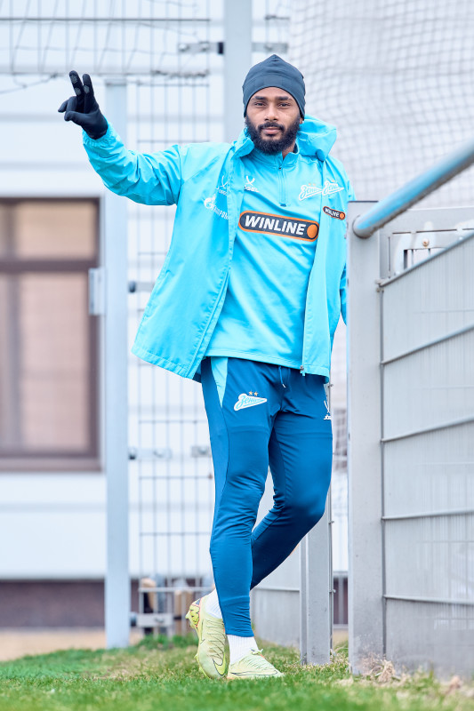 Тренировка «Зенита» в «Газпром»-тренировочном центре