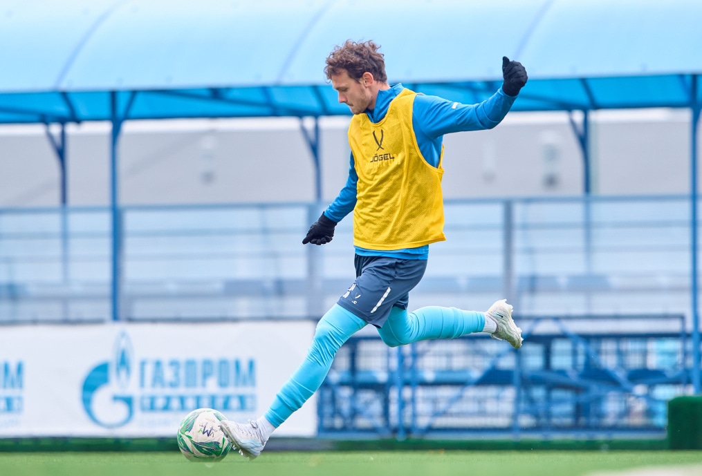 Тренировка «Зенита»-м перед товарищеским матчем с «Алмаз-Антей»-м