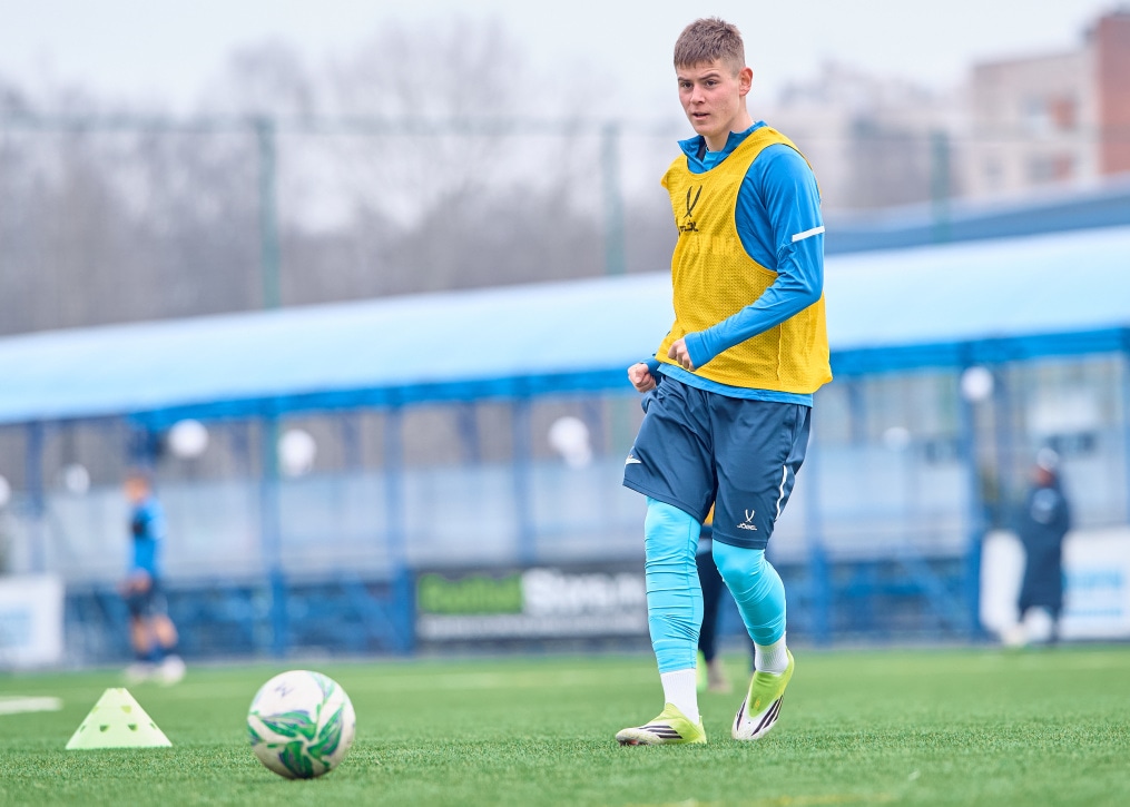 Тренировка «Зенита»-м перед товарищеским матчем с «Алмаз-Антей»-м