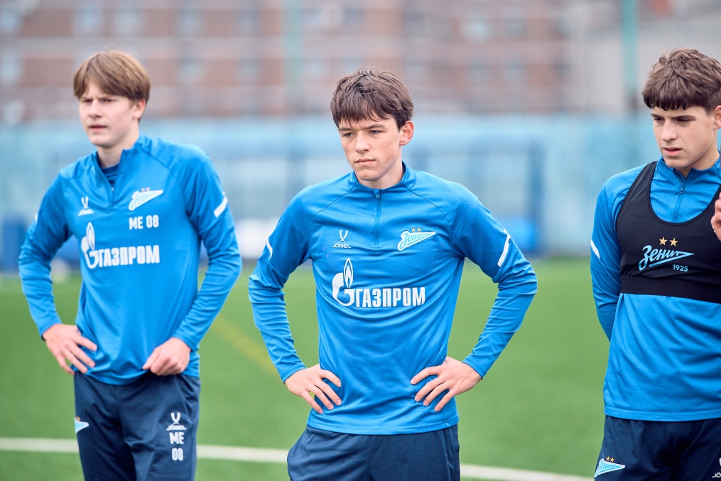 Тренировка «Зенита»-м перед товарищеским матчем с «Алмаз-Антей»-м