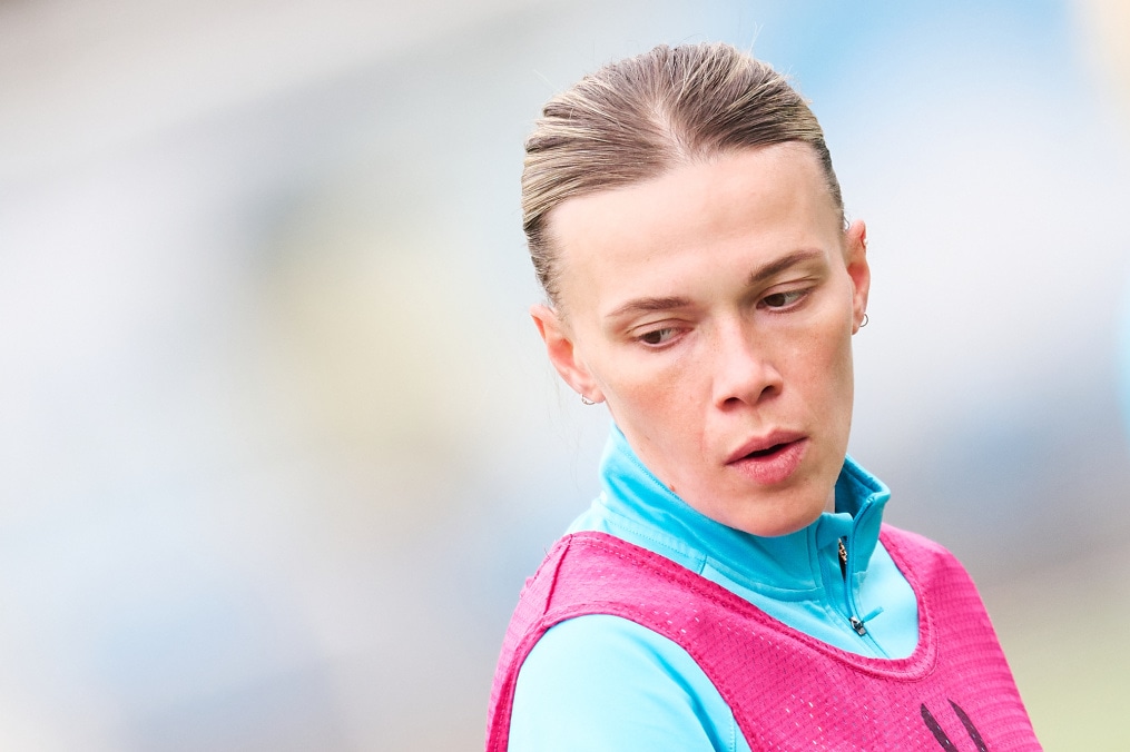 Тренировка женской команды перед матчем с «Крыльями Советов»