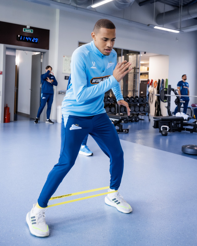 Открытая тренировка «Зенита» перед матчем с «Кайратом»