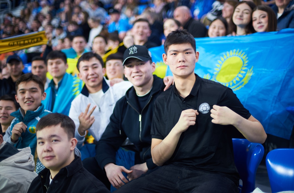 Болельщики на матче «Зенит» — «Кайрат»