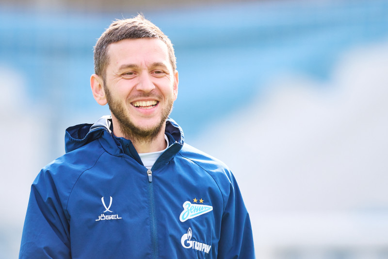 Тренировка женской команды перед матчем с «Крыльями Советов»