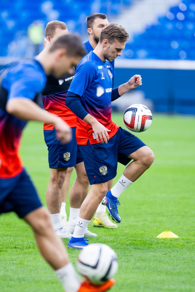 Тренировка сборной России по футболу накануне матча со сборной Мали