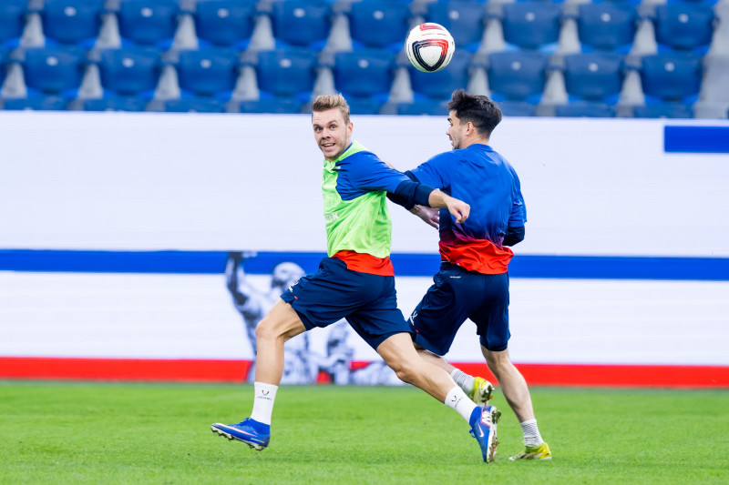 Тренировка сборной России по футболу накануне матча со сборной Мали