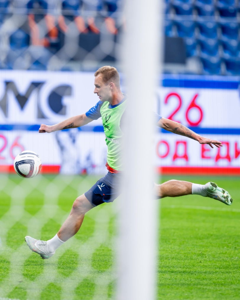 Тренировка сборной России по футболу накануне матча со сборной Мали