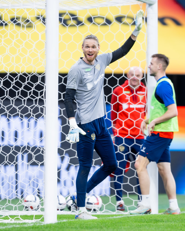 Тренировка сборной России по футболу накануне матча со сборной Мали