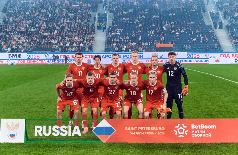 Товарищеский матч по футболу: Россия — Мали