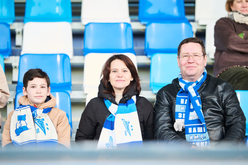 Болельщики на матче Зенит-2 —  Амкар-Пермь