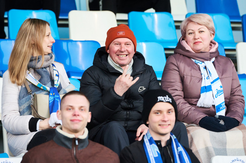 Болельщики на матче Зенит-2 —  Амкар-Пермь