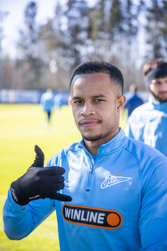 Тренировка основного состава «Зенита» перед матчем с «Крыльями Советов»