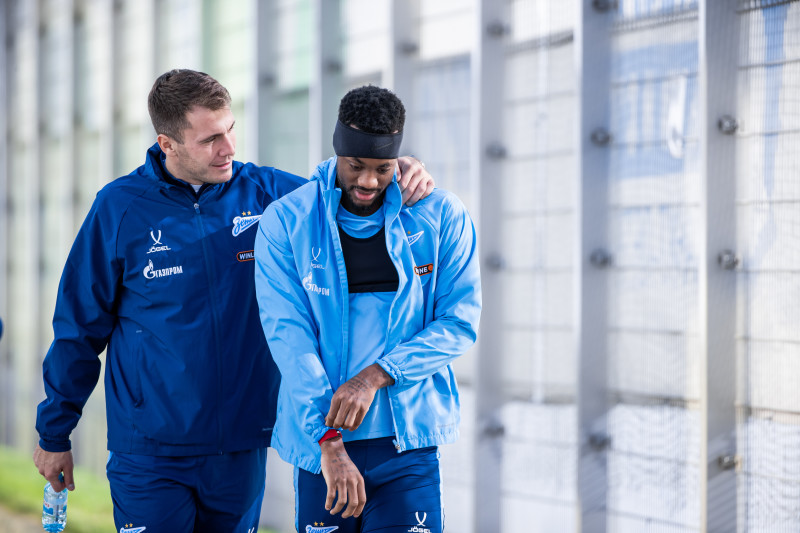 Тренировка основного состава «Зенита» перед матчем с «Крыльями Советов»