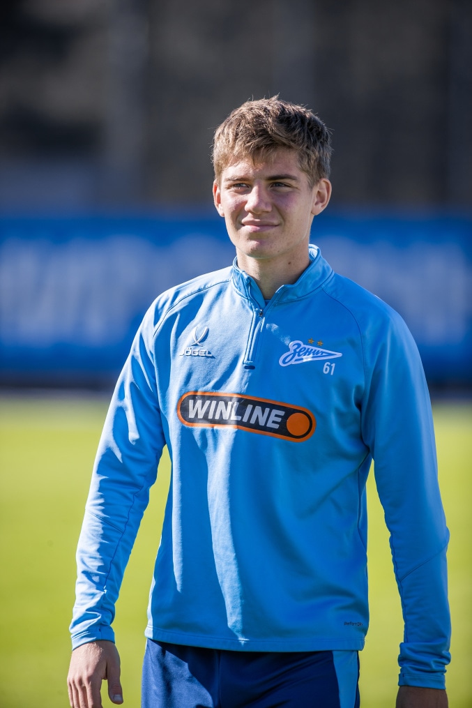 Тренировка основного состава «Зенита» перед матчем с «Крыльями Советов»