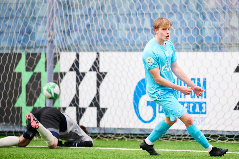 Юношеская футбольная лига-2, «Зенит» U-17 — «Динамо» U-17