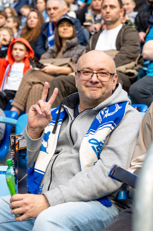 Болельщики на матче «Зенит» — «Крылья Советов»