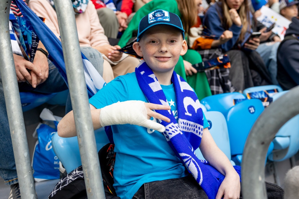 Болельщики на матче «Зенит» — «Крылья Советов»