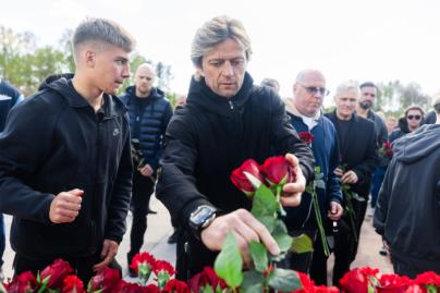 ФК «Зенит» на Пискаревском мемориале: торжественное возложение цветов