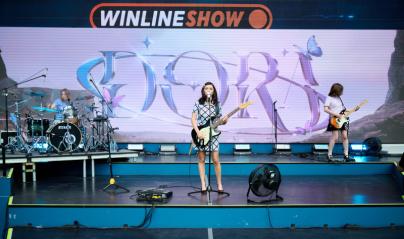 Winline Шоу: концерт Доры на главной сцене перед матчем «Зенит» — «Сочи»