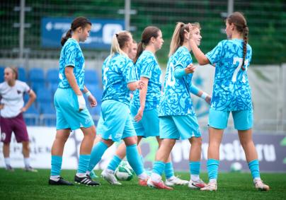 Юношеская футбольная лига среди девушек, «Зенит» U-18 — «Строгино» U-18