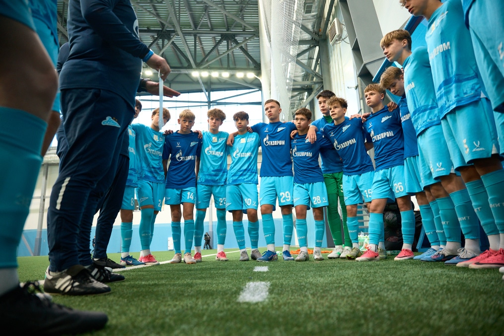 Товарищеский матч  «Зенит»-2012 — «Шанхай Шэньхуа»-2012