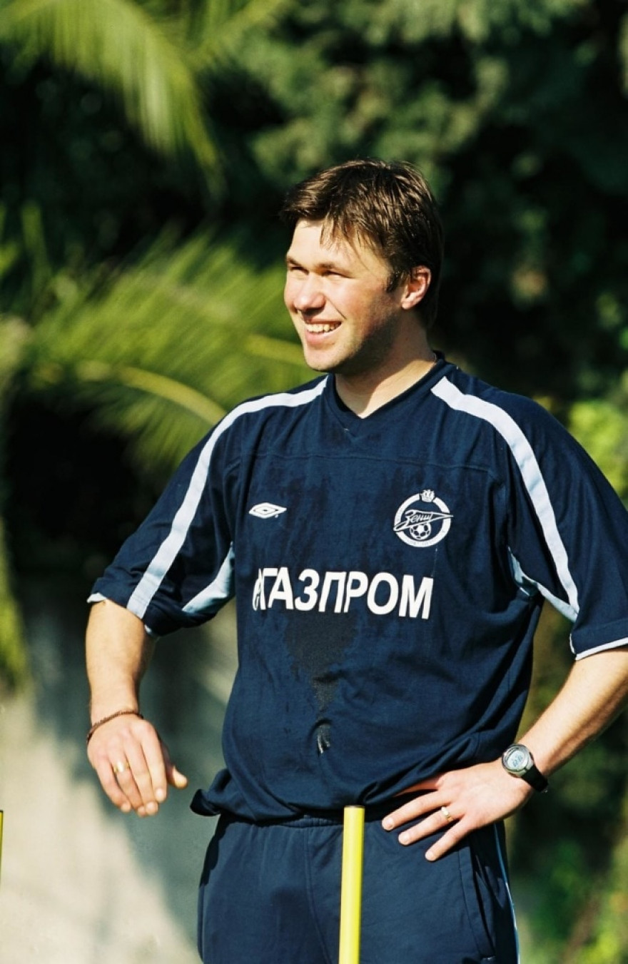 Футболист футбольного клуба «Зенит» Генадий Попович 