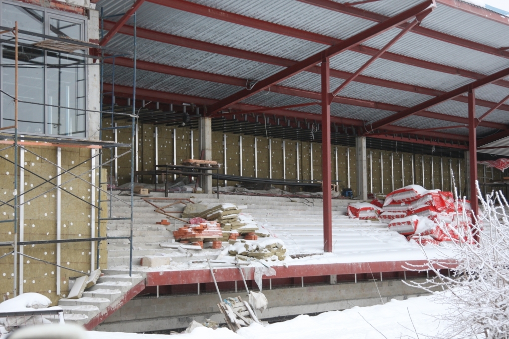 футбольная школа «Смена», строительство нового стадиона