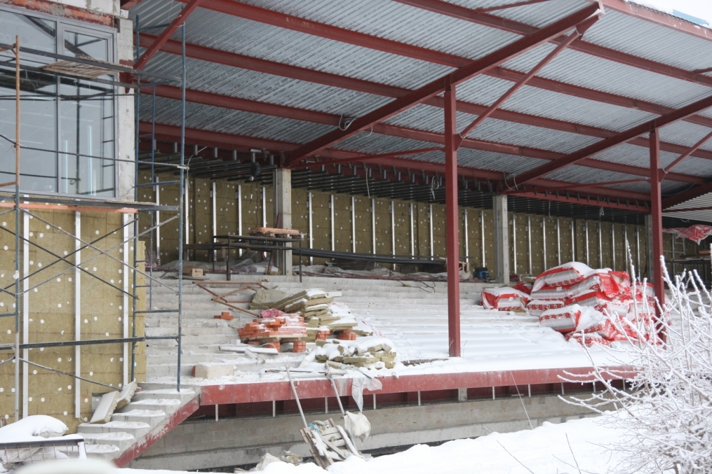 футбольная школа «Смена», строительство нового стадиона