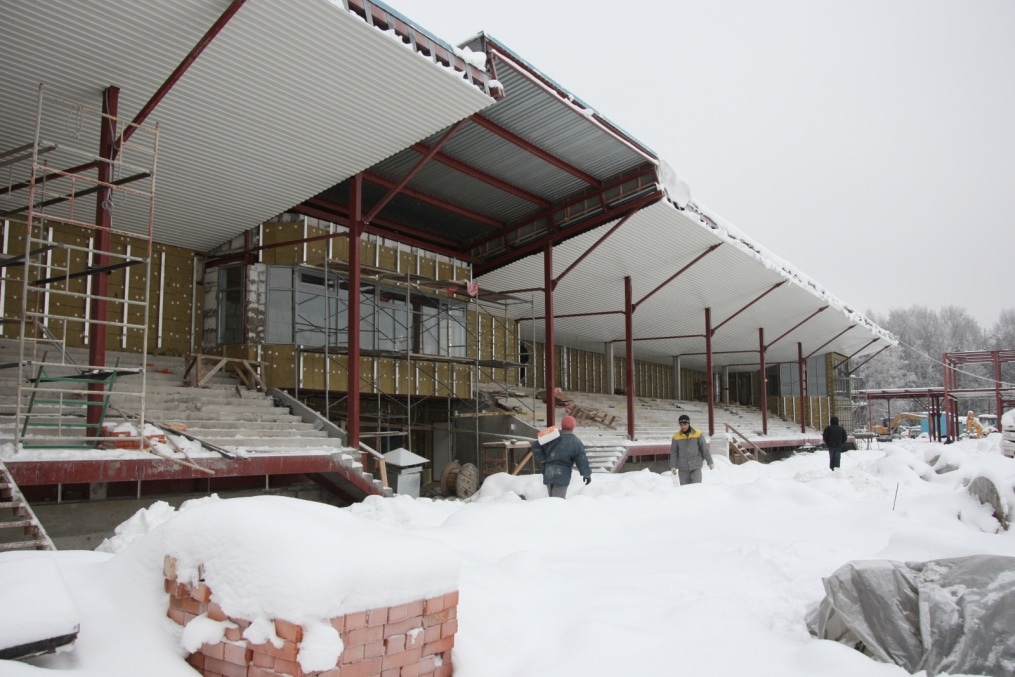 футбольная школа «Смена», строительство нового стадиона