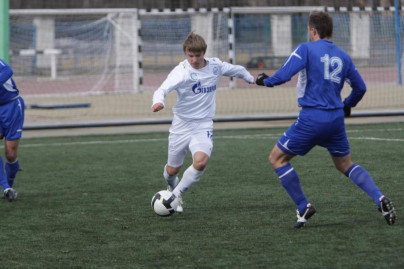 Первенство России по футболу среди команд 2-го дивизиона. «Смена—Зенит» (Санкт-Петербург) —«Динамо» (Вологда). 2:3.