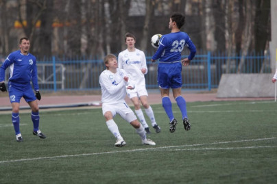 Первенство России по футболу среди команд 2-го дивизиона. «Смена—Зенит» (Санкт-Петербург) —«Динамо» (Вологда). 2:3.