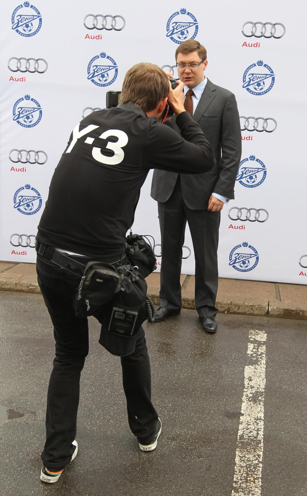 Футболистам «Зенита» подарили Ауди