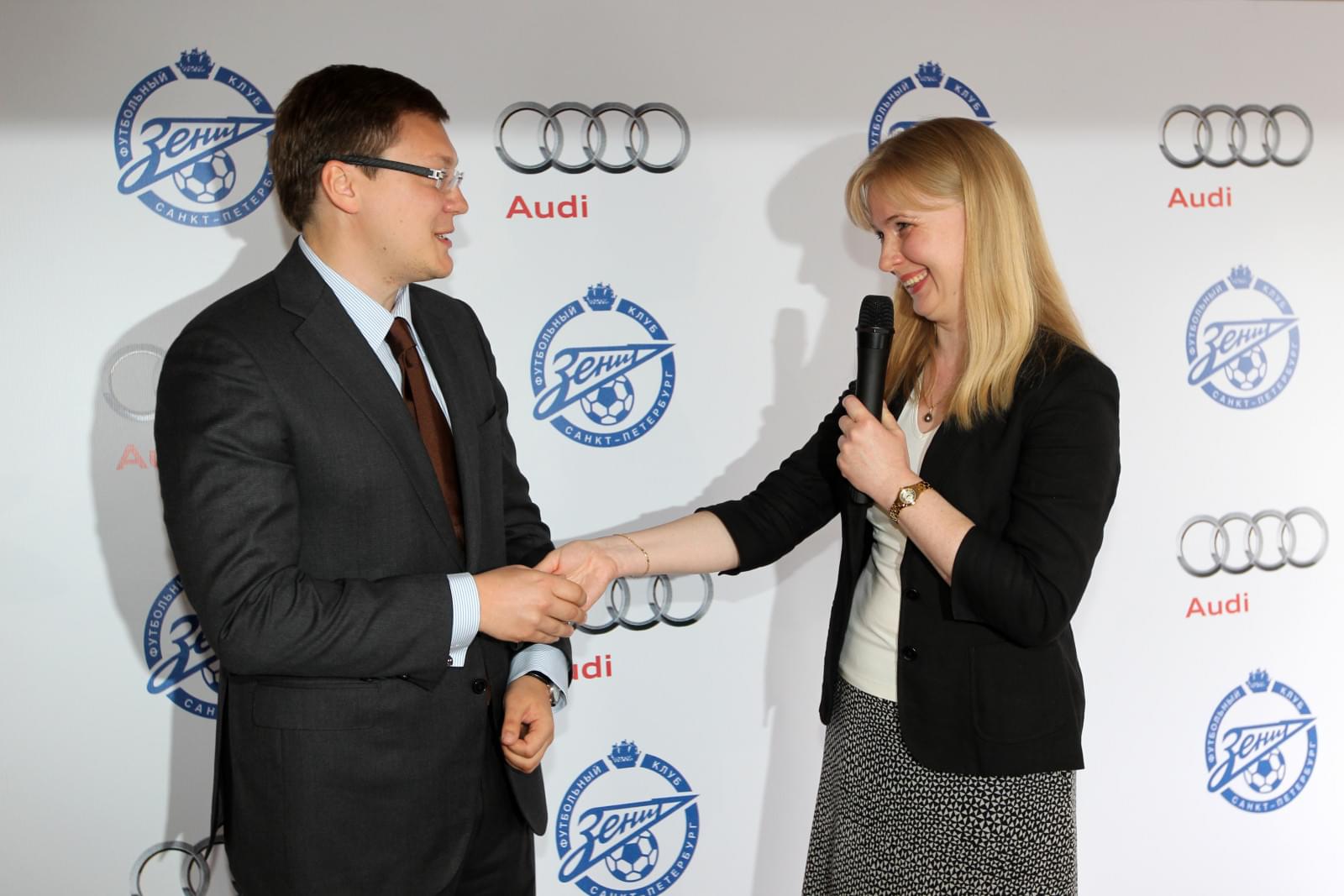 Футболистам «Зенита» подарили Ауди