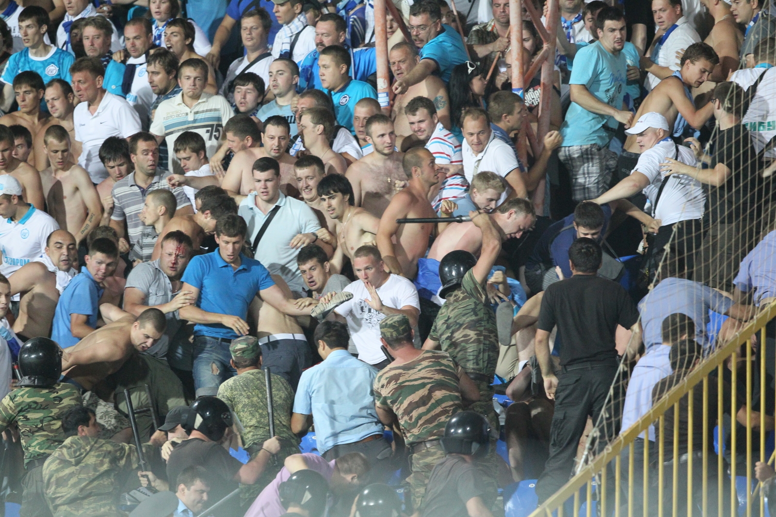 Чемпионат России 2011/2012, 17, Анжи:Зенит