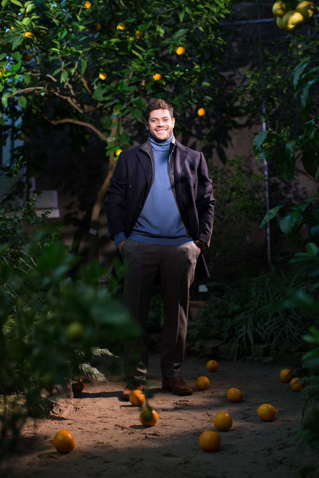 Халк, нападающий ФК «Зенит» позирует для  журнала «Наш Зенит»