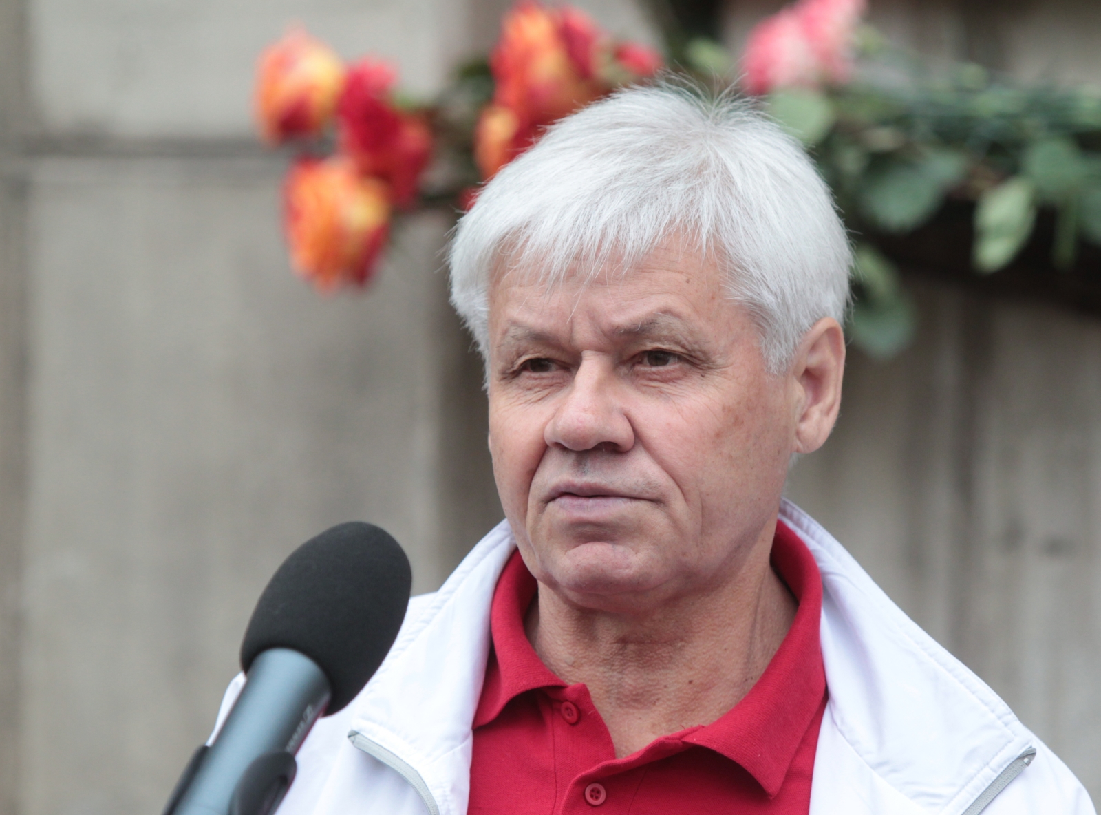 Возложение цветов ко дню рождения Павла Садырина.