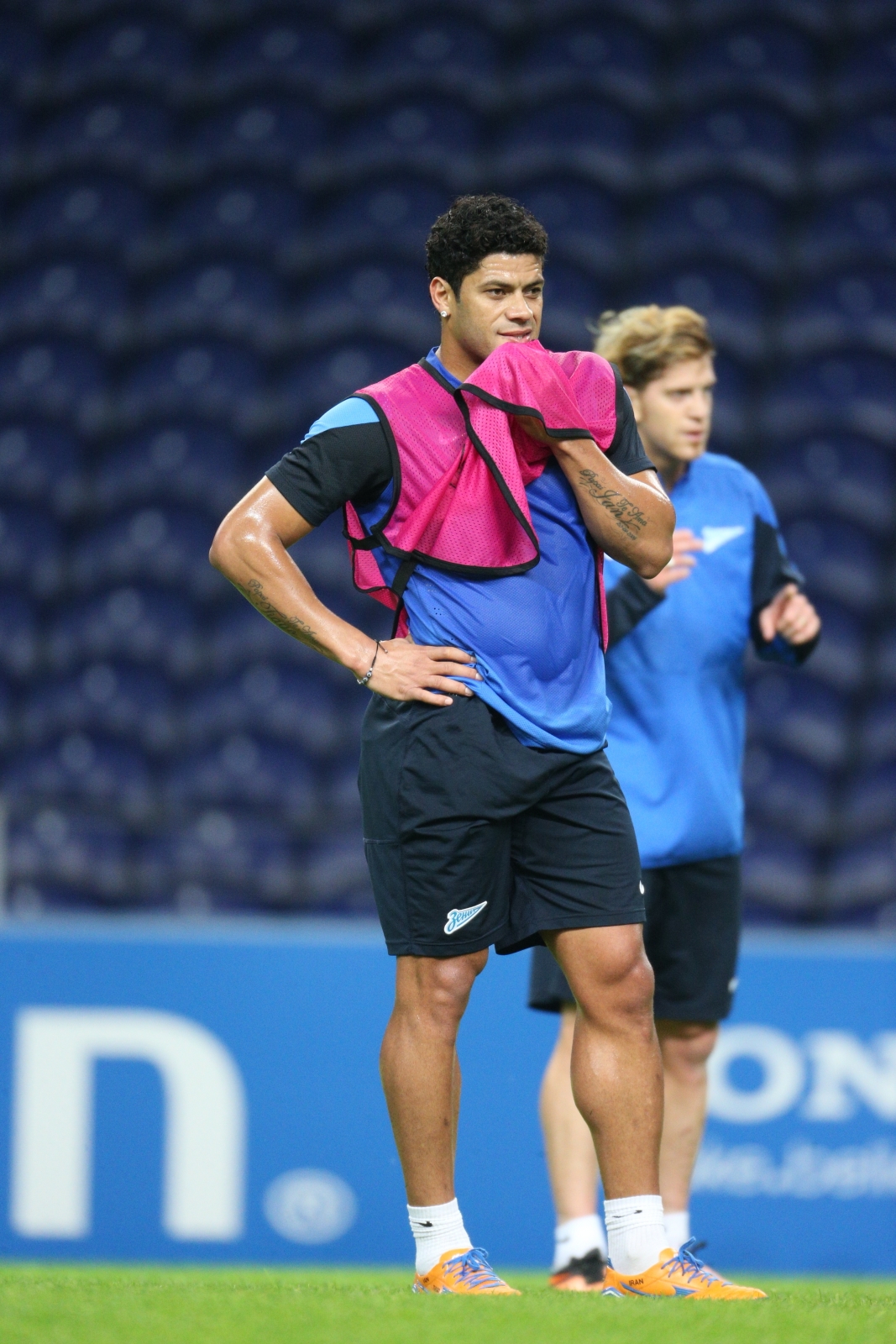 Сине-бело-голубые провели тренировку на «Драгау»