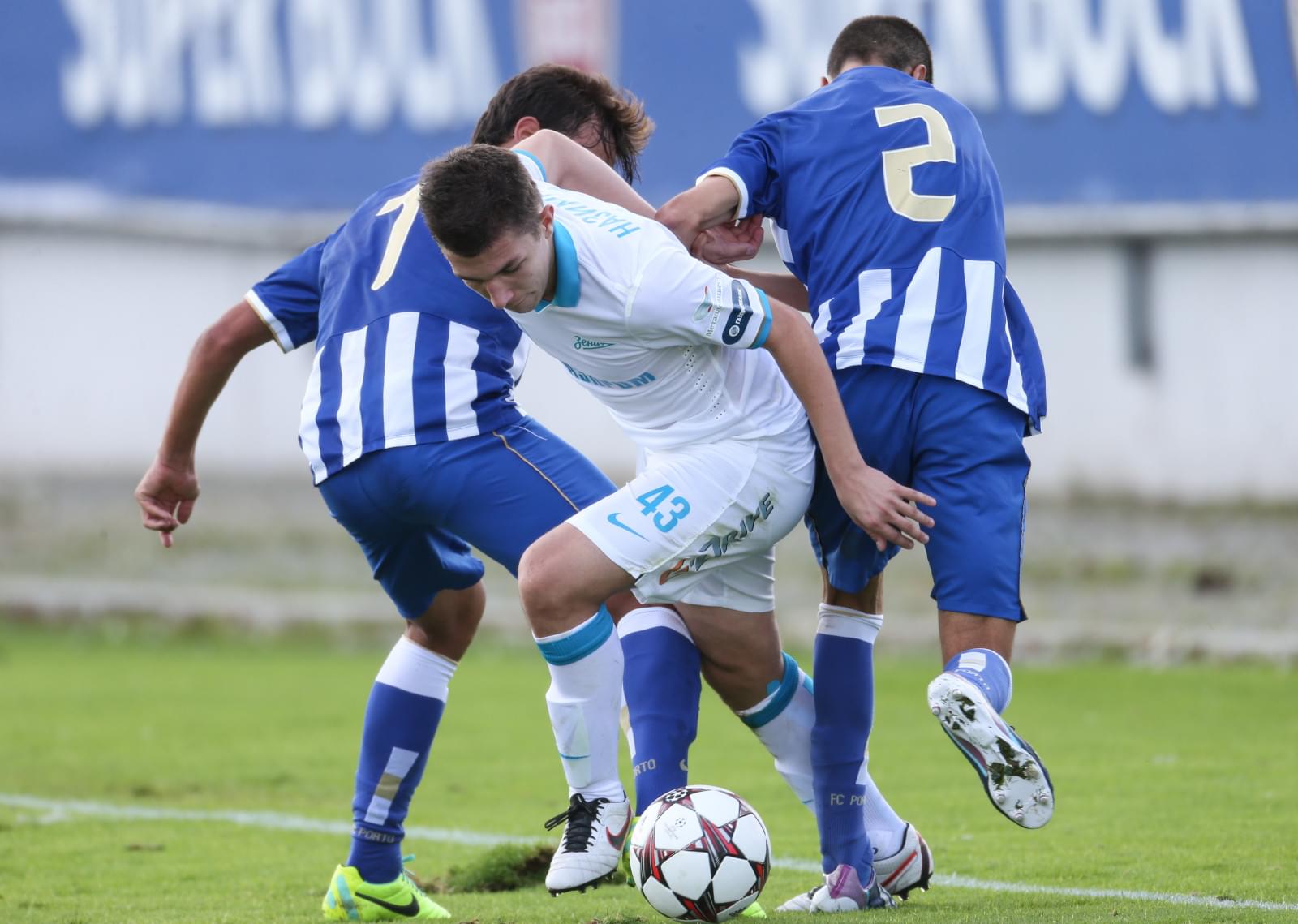 Юношеская Лига Чемпионов УЕФА 2013/2014,  «Порту» — «Зенит»