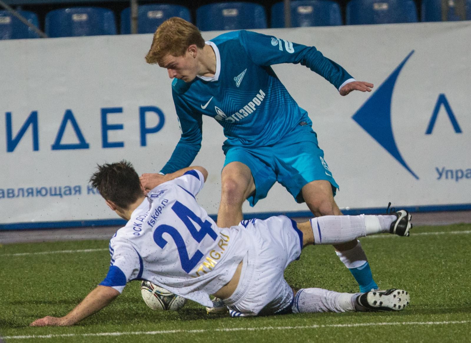 «Зенит»-2 — «Долгопрудный»: фоторепортаж с Малой арены «Петровского»