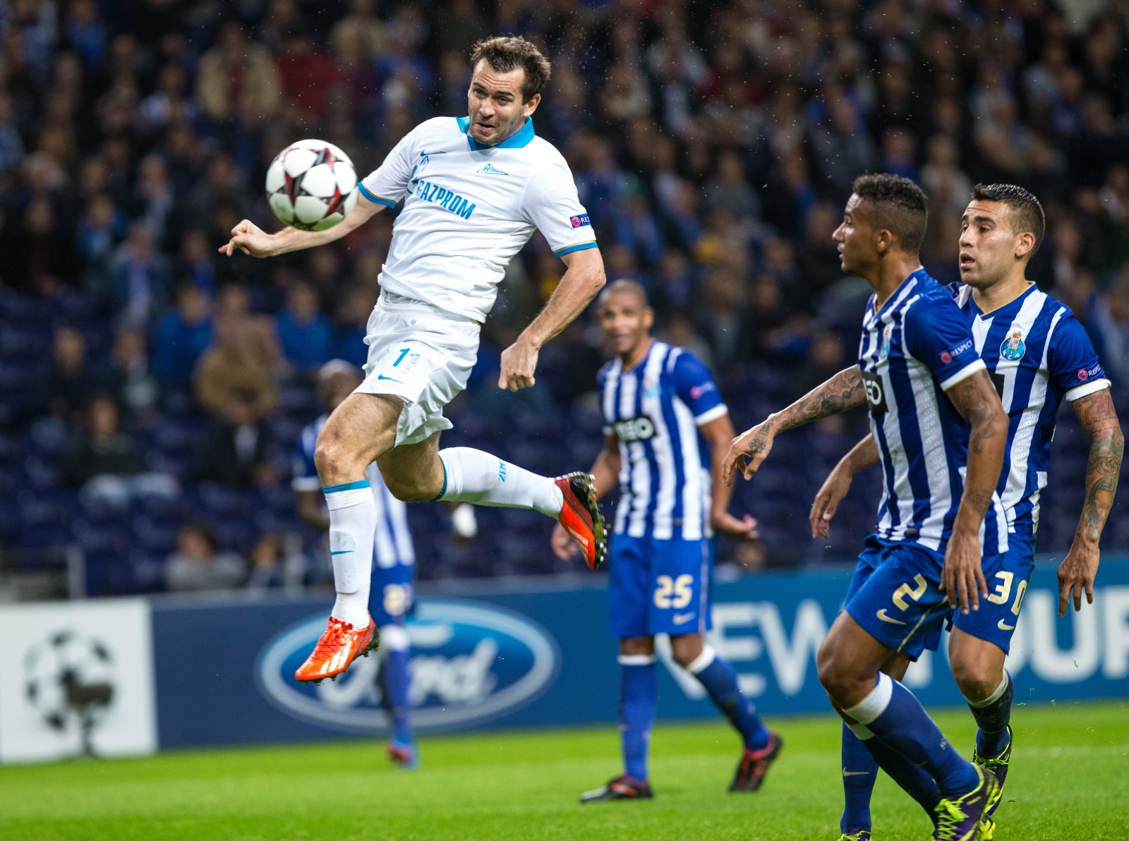 Лига чемпионов УЕФА 2013/2014, «Порту» — «Зенит»