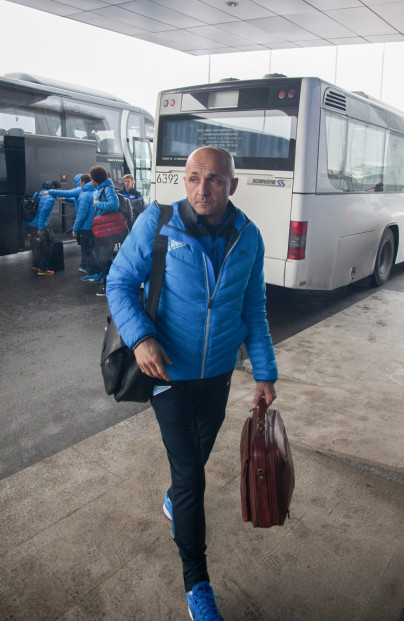 Футболисты «Зенита» на пути в Доху