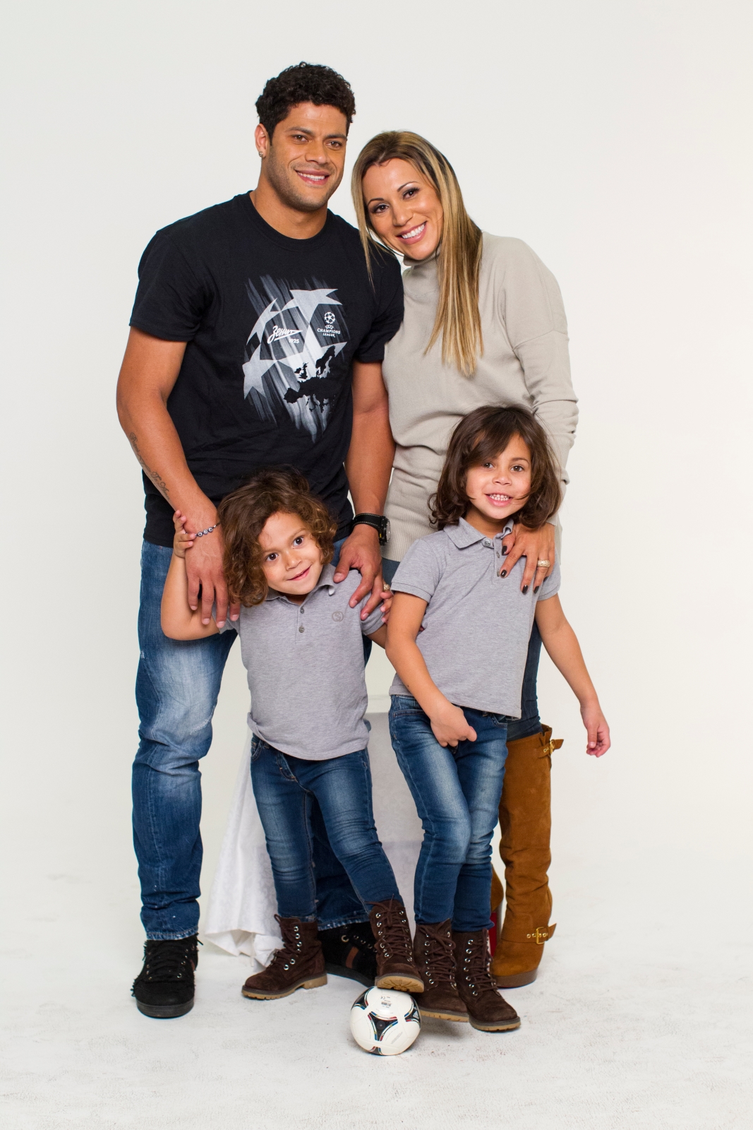 Семейная фотосессия, нападающего «Зенита» Халка