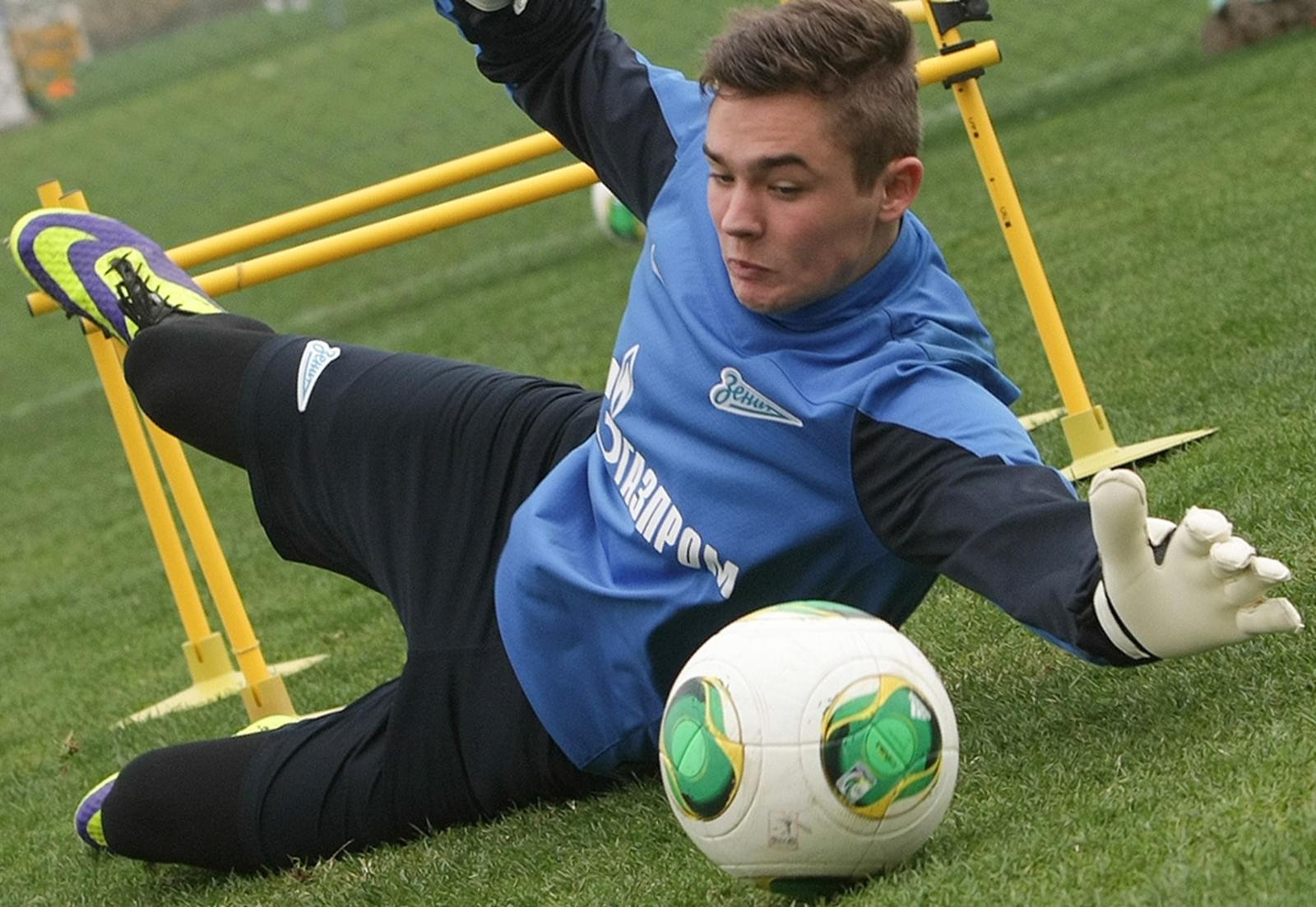 Сборы «Зенит» -2 в Турции, тренировка вратарей