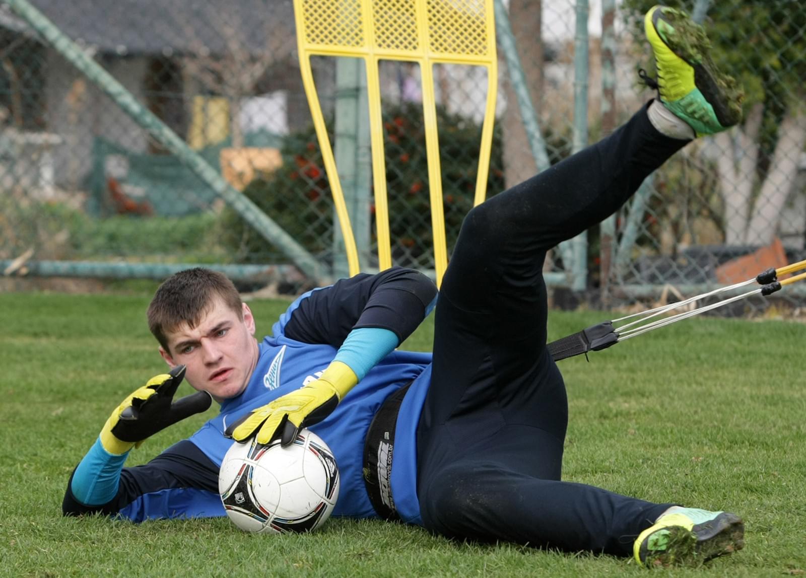 Сборы «Зенит» -2 в Турции, тренировка вратарей