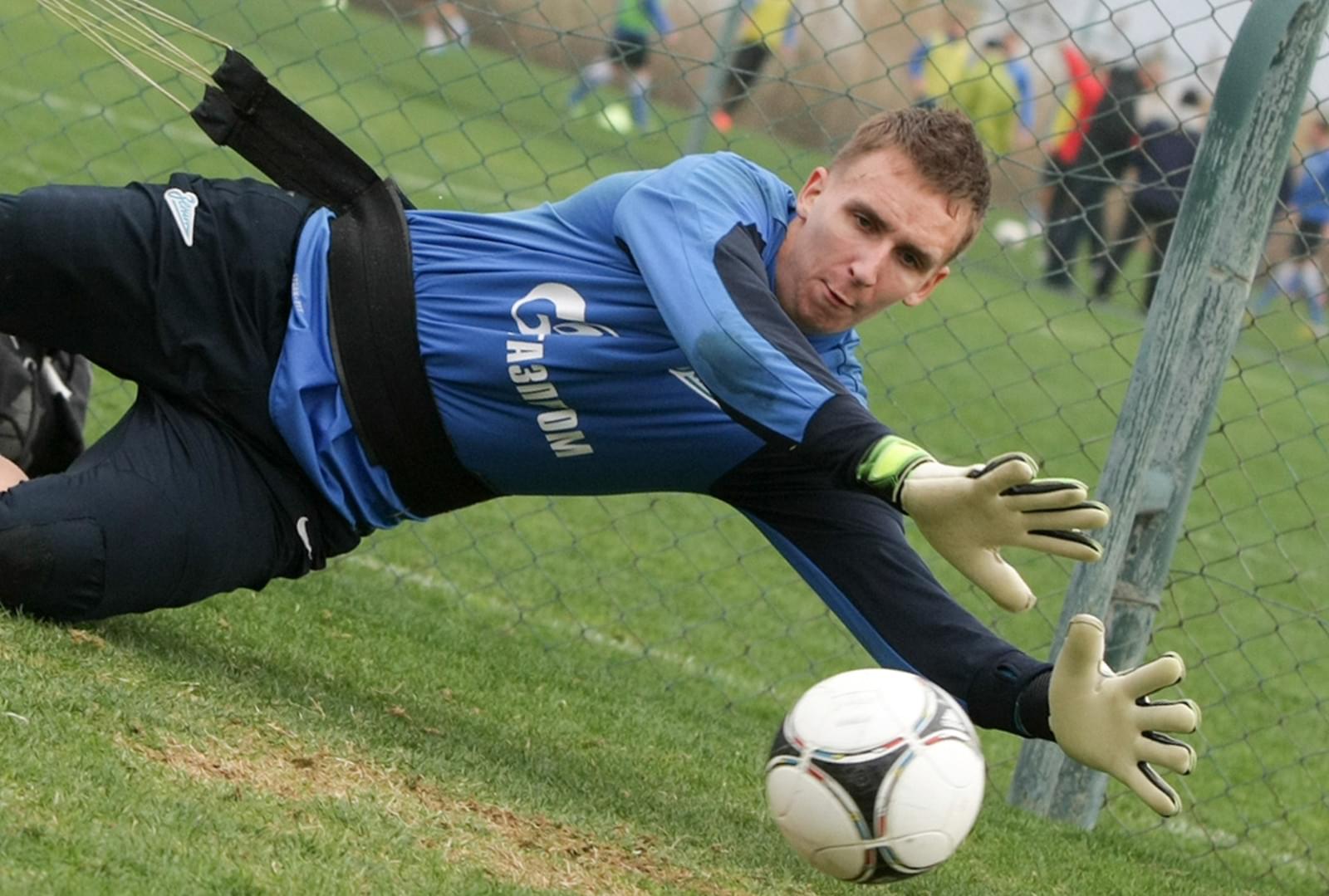 Сборы «Зенит» -2 в Турции, тренировка вратарей