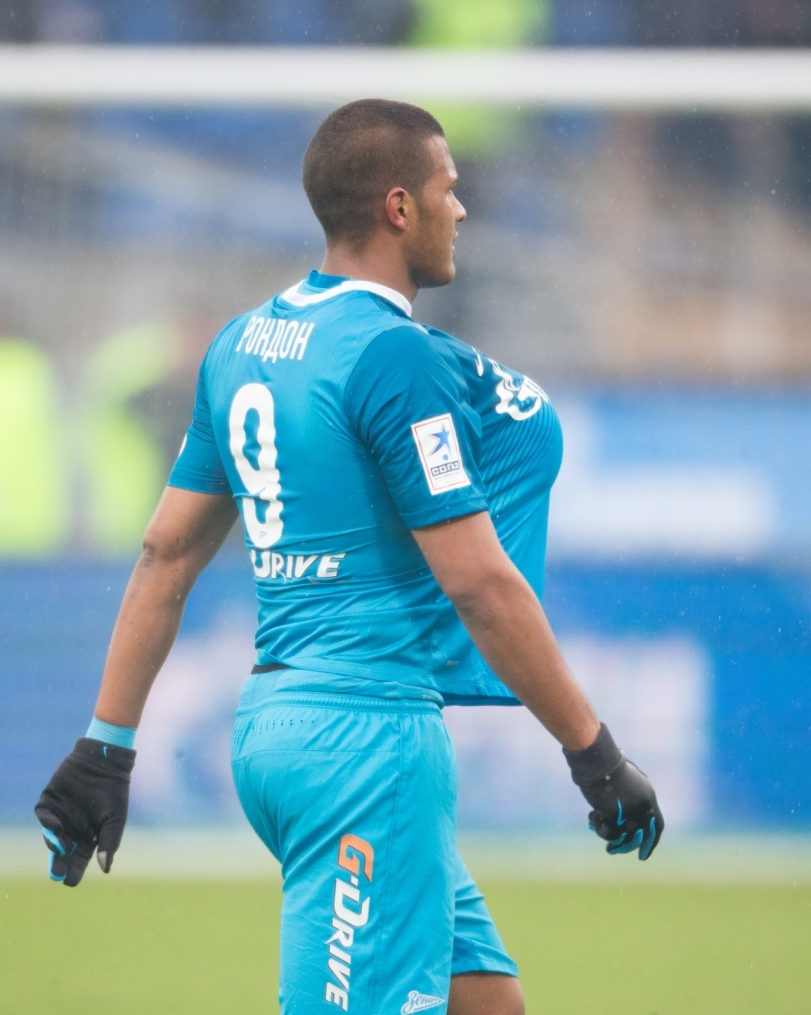 СОГАЗ-Чемпионат России 2013/2014, «Зенит» — «Рубин»