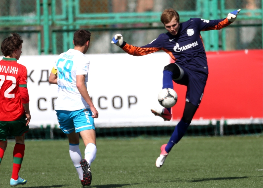 Первенство России среди молодежных команд. Матч «Локомотив» — «Зенит»