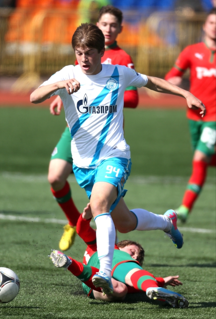 Первенство России среди молодежных команд. Матч «Локомотив» — «Зенит»